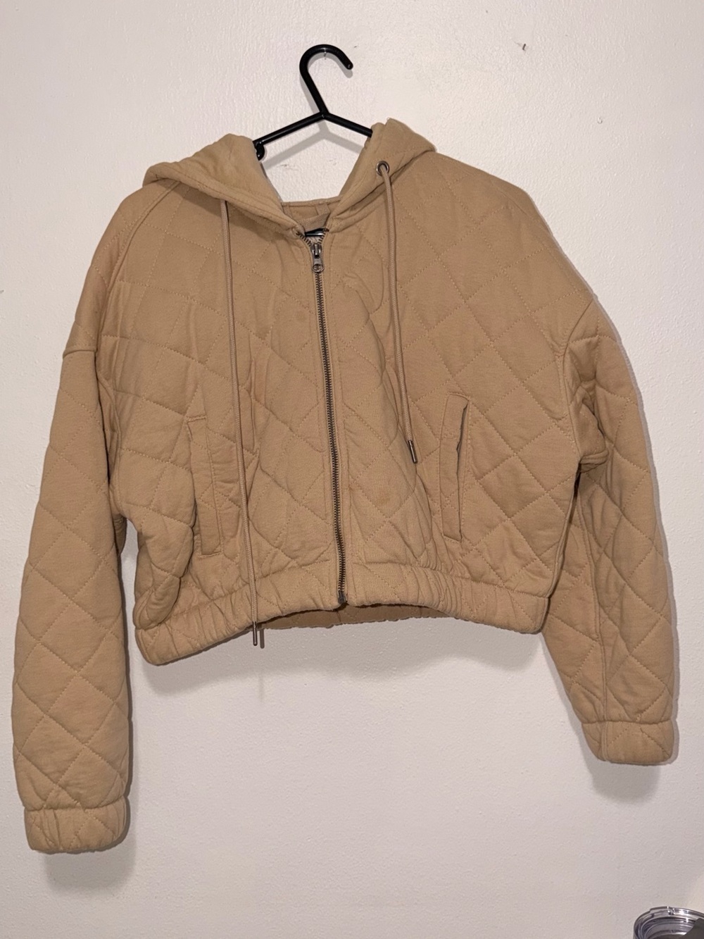 Stoosh Quilted Hooded Cropped Puffer Jacket - Beige